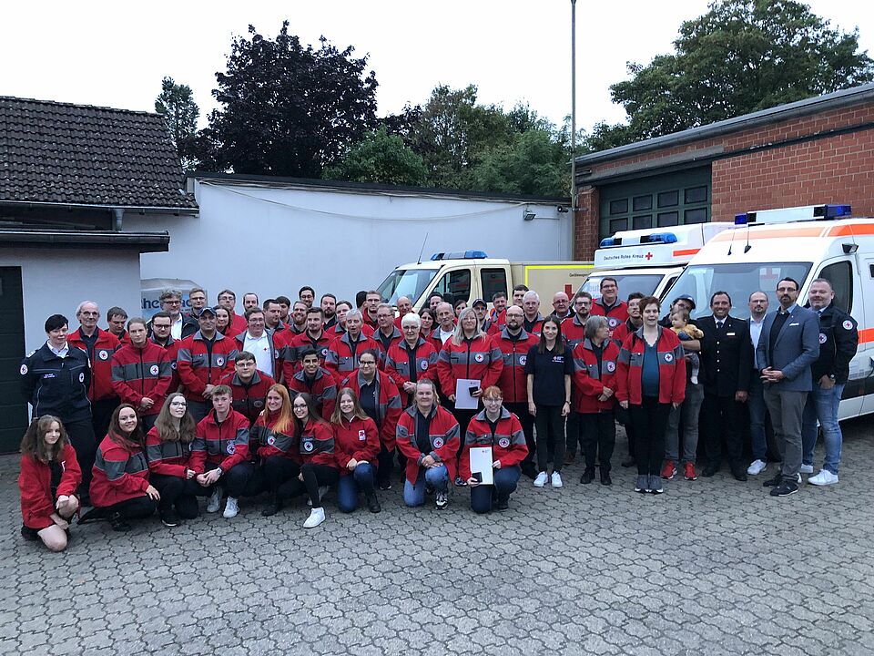 Gruppenfoto DRK Ehrenamt Duisburg Gruppenbild