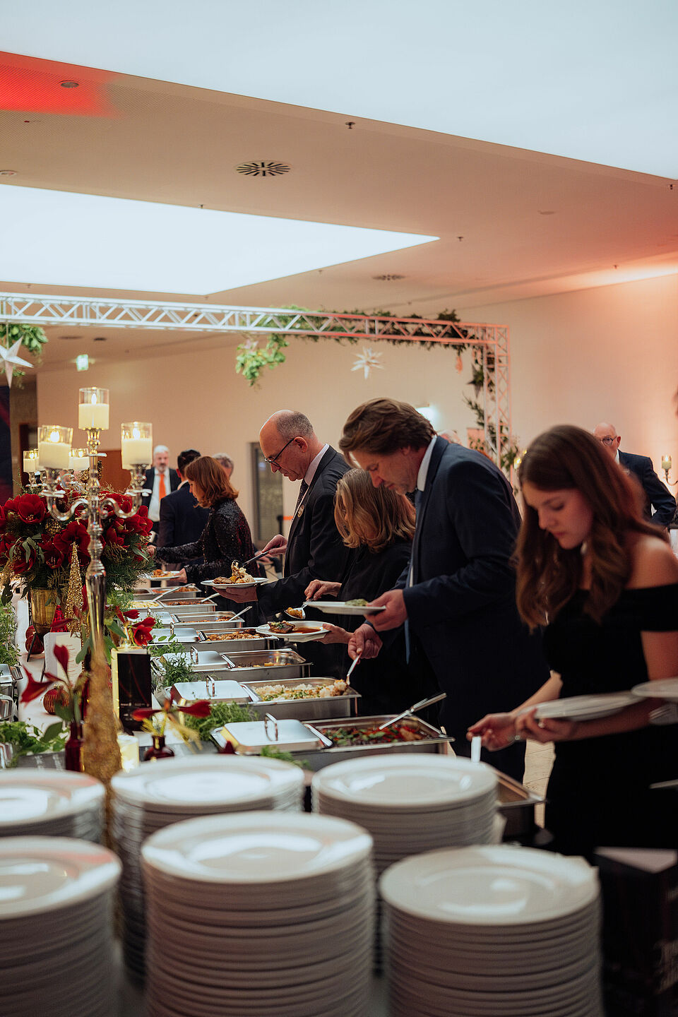 Buffet_Gala Gäste am Buffet